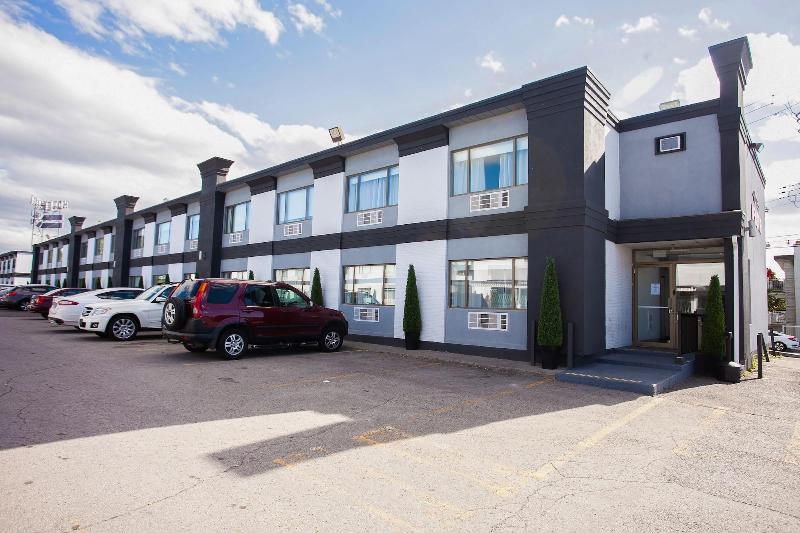 ホテル Newstar Montreal