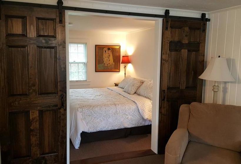 Parker's River Motel