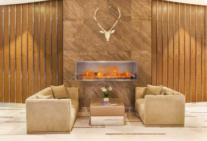 هتل Qafqaz Tufandag Mountain Resort