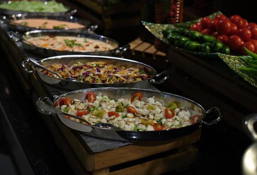 هتل Qafqaz Tufandag Mountain Resort