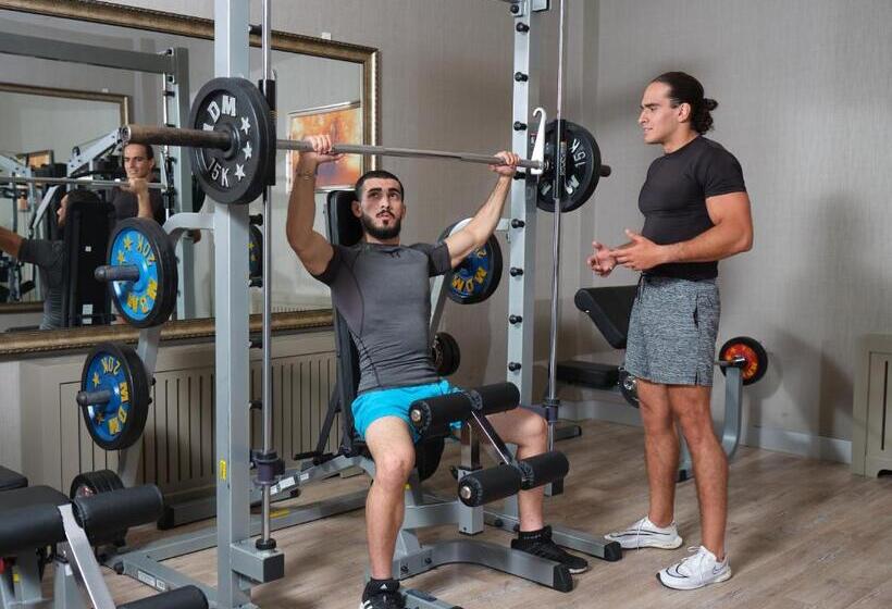 هتل Qafqaz Tufandag Mountain Resort