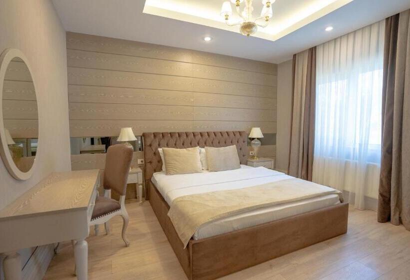 هتل Qafqaz Tufandag Mountain Resort