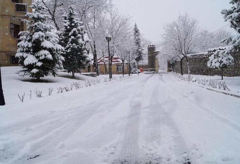 هتل Gabala Yeddi Gozel