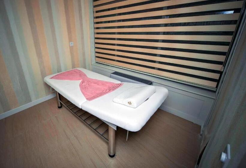 هتل Gabala Yeddi Gozel