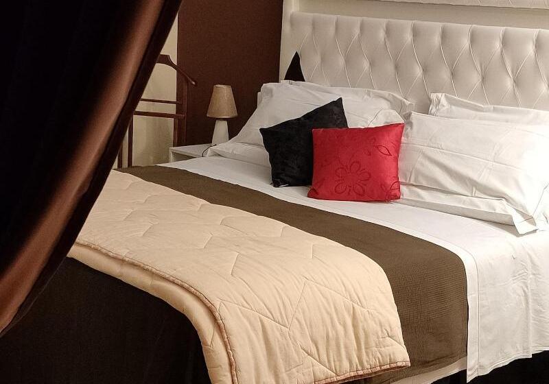 Quari Hotel Restaurant & Pizza