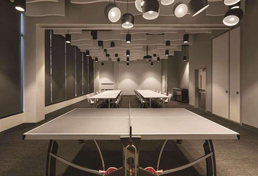 酒店 Radisson Red Minneapolis Downtown