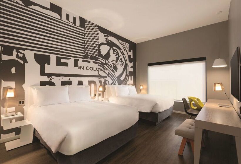 Отель Radisson Red Minneapolis Downtown