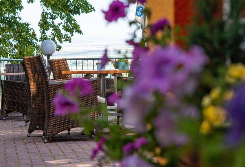 ホテル Restaurant Weinberg