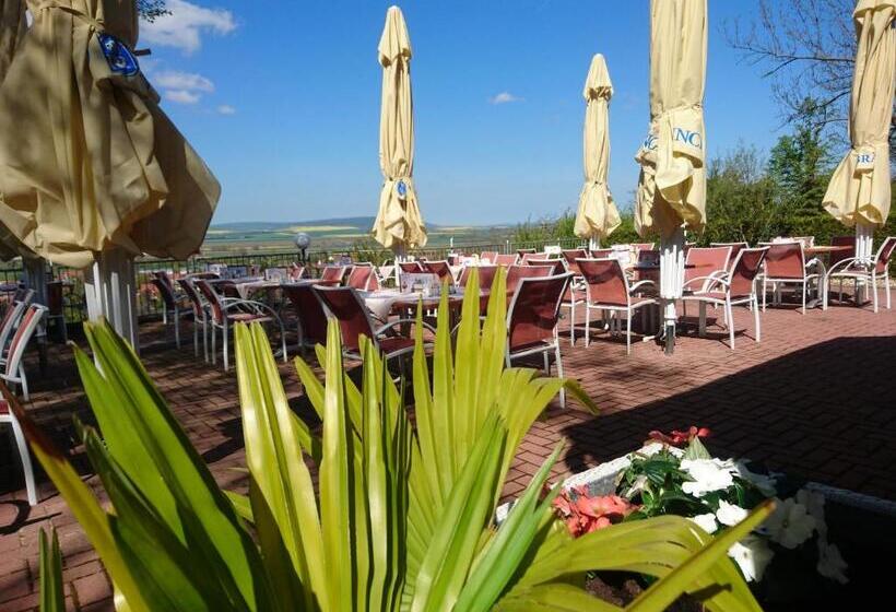 ホテル Restaurant Weinberg