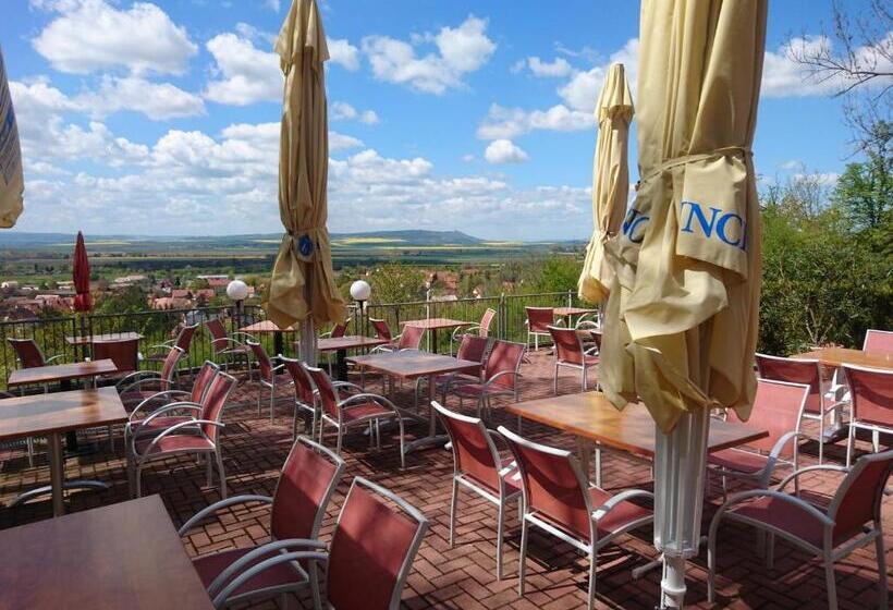 ホテル Restaurant Weinberg