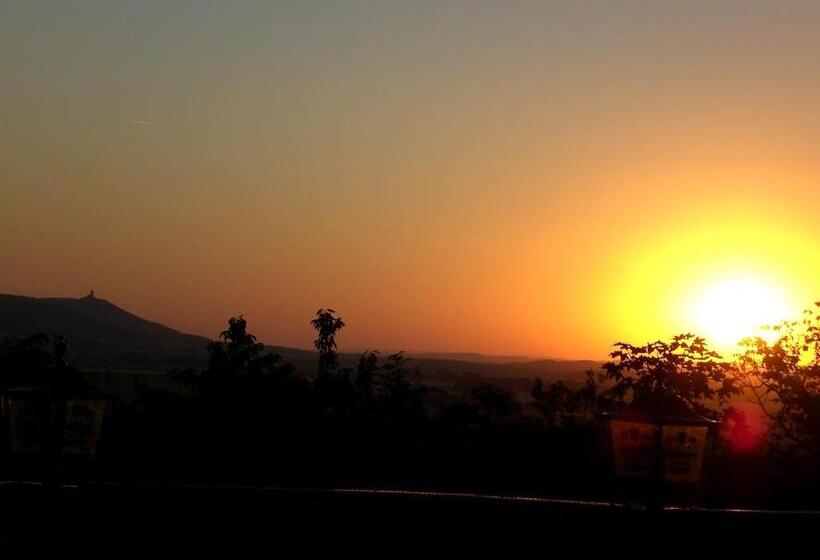 ホテル Restaurant Weinberg