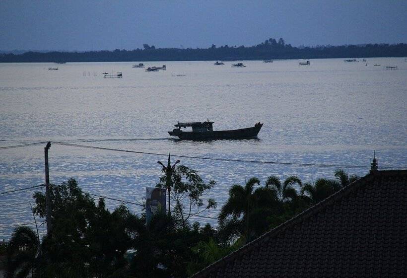 酒店 Sampurna Jaya