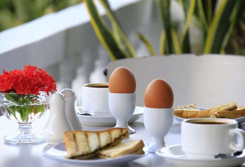 酒店 Sampurna Jaya