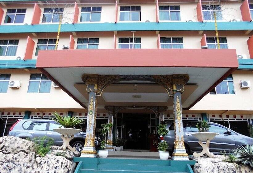 酒店 Sampurna Jaya