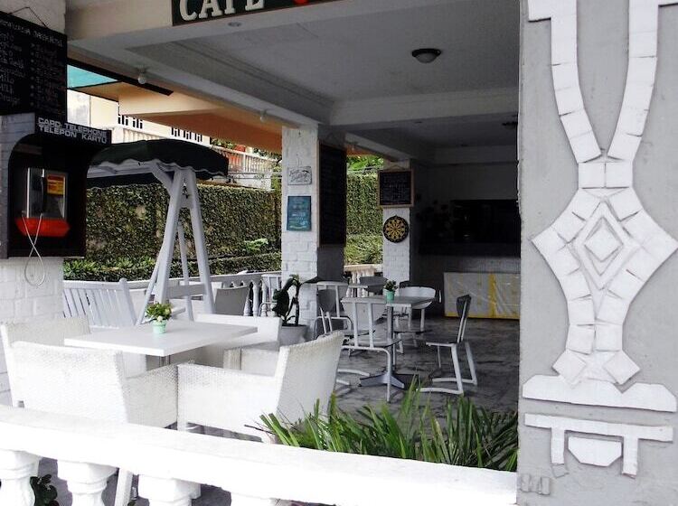 酒店 Sampurna Jaya