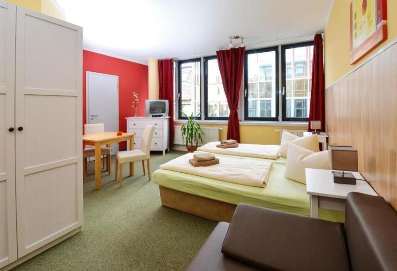 酒店 Pension Schlafgut