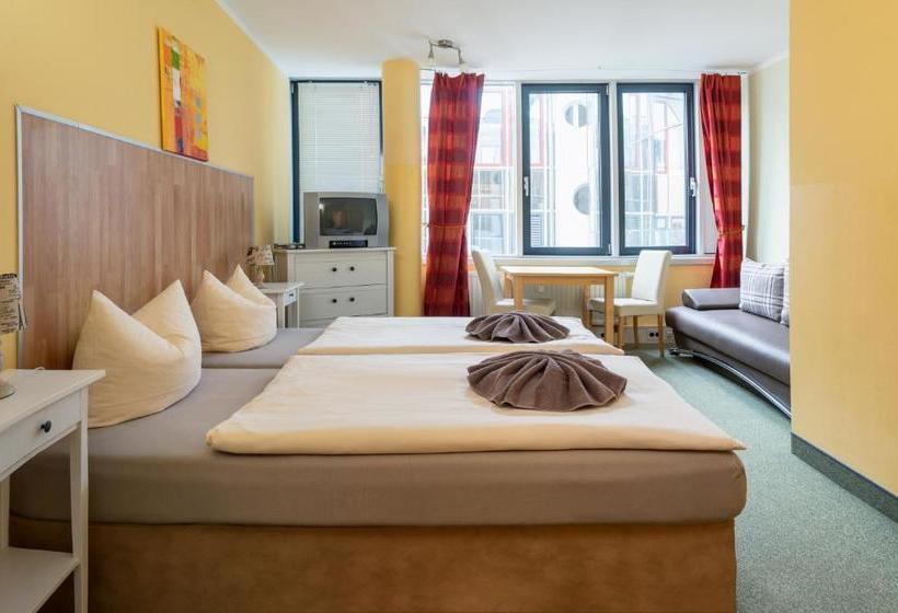 酒店 Pension Schlafgut