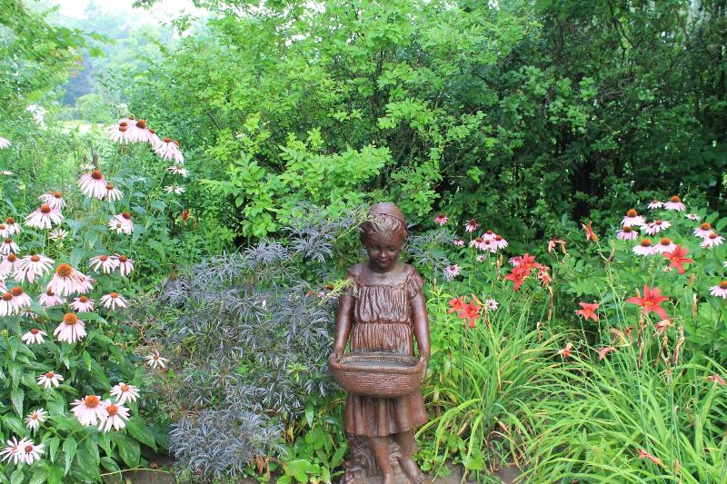 בית מלון כפרי The Charles