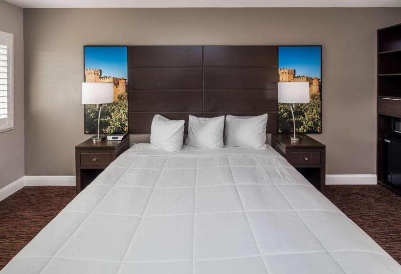 فندق Vallejo Inn