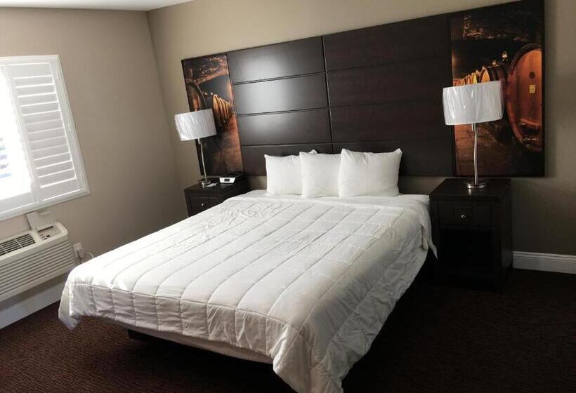 فندق Vallejo Inn