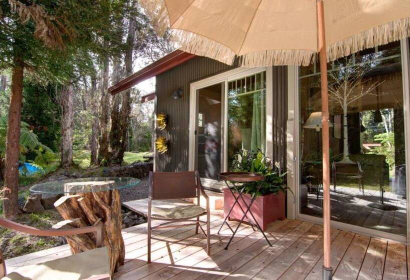 בית מלון כפרי Volcano Village Estates