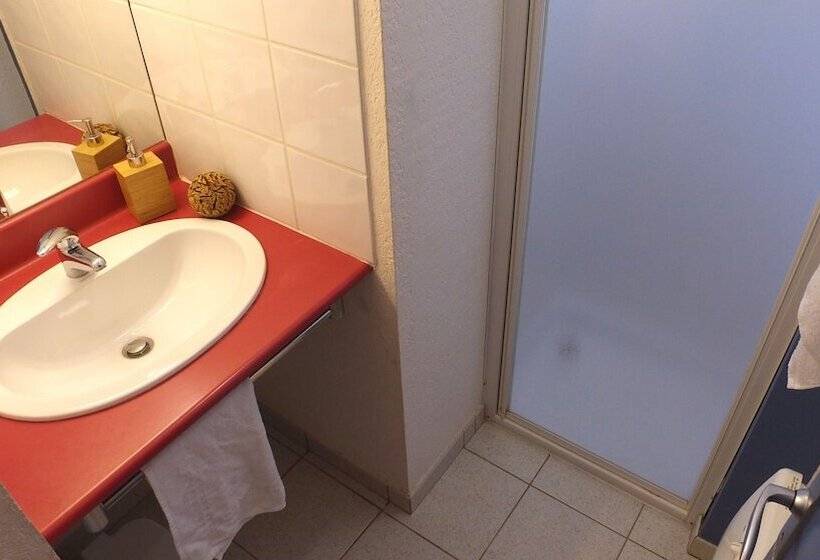 ホテル Vvf Sud Vercors