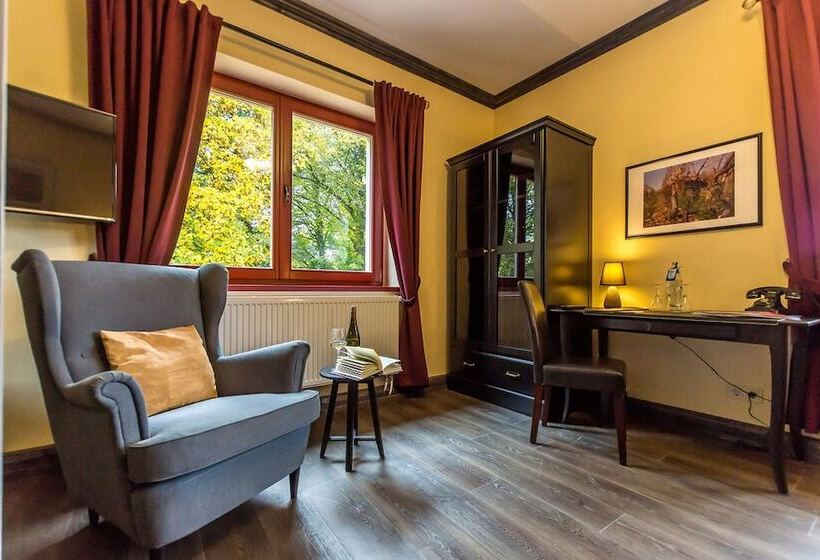 فندق Waldschlosschen Wangen