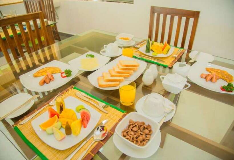 酒店 Yala Crocodile Park