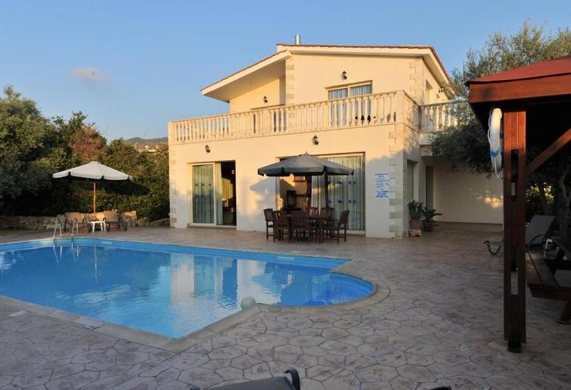 Jaime Villa Cyprus
