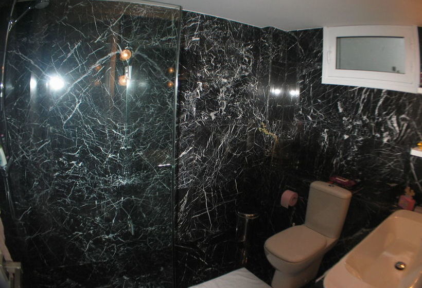 Lioness  Fountain Villa