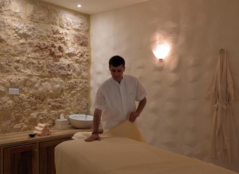 استراحتگاه Ma In Hot Springs