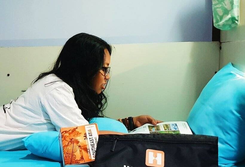 Mador Malang Dorm Hostel