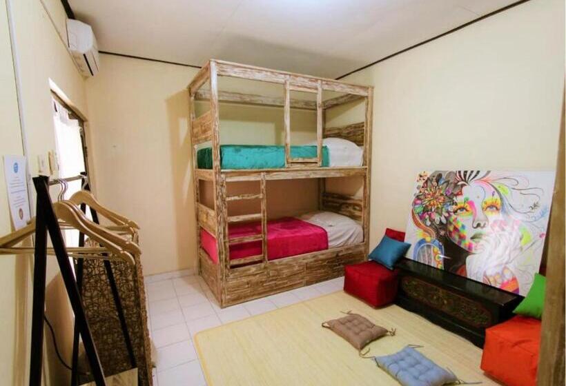 پانسیون Clamonic House Nusa Dua