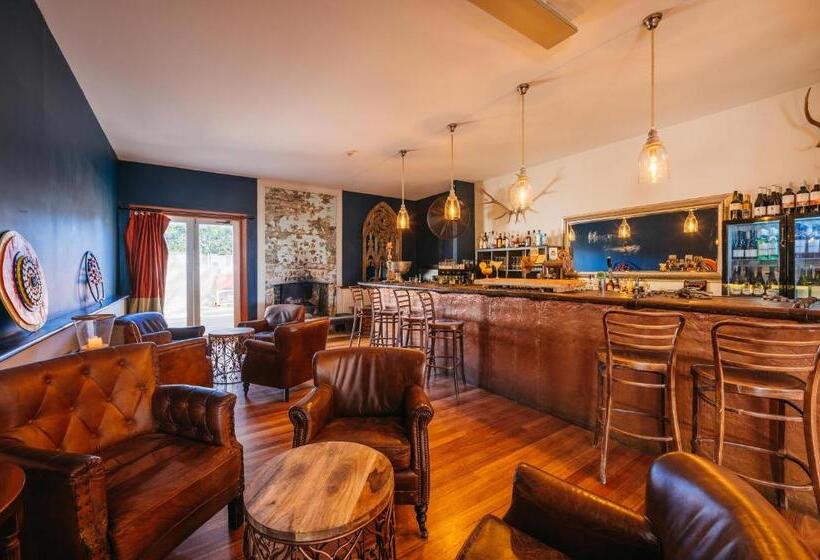 פנסיון Etico At Mount Victoria Manor