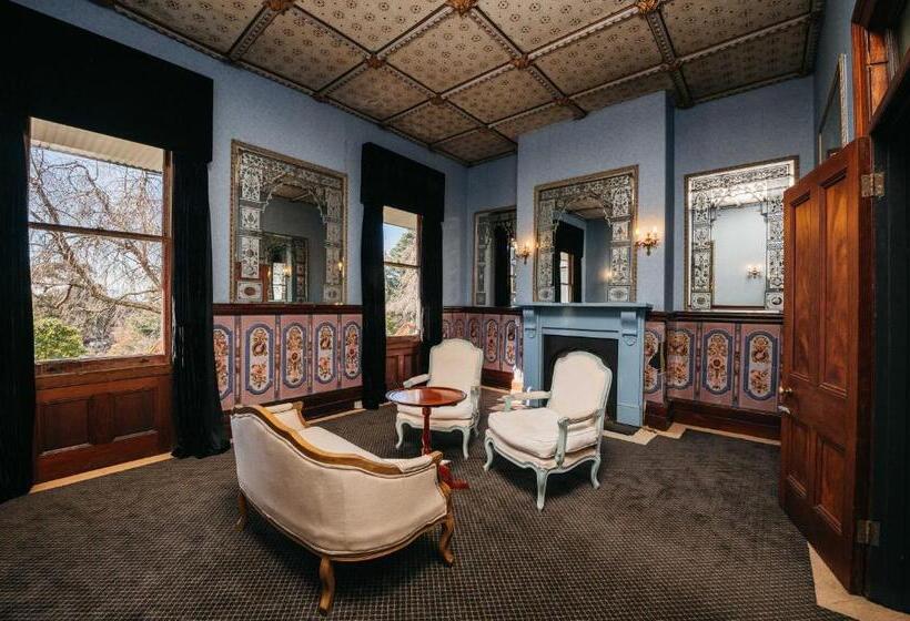 פנסיון Etico At Mount Victoria Manor