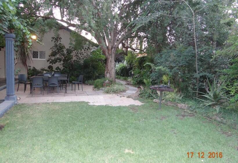 ペンション La Paix Guesthouse