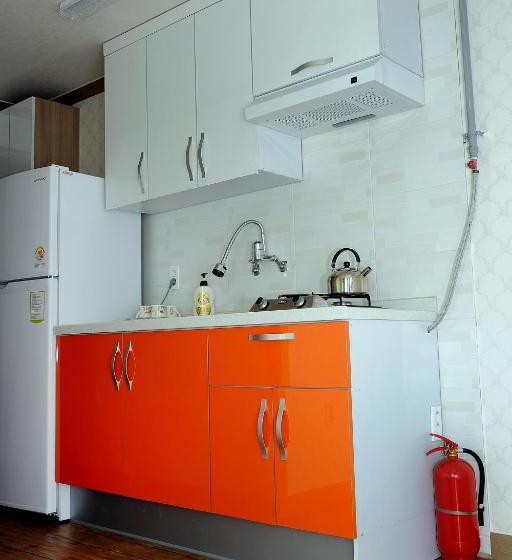 بنسيون The 1st Andong Hostel