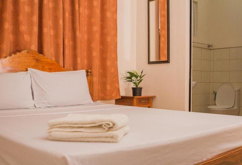 پانسیون Xtravelers Place Palawan