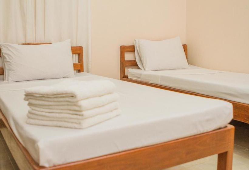 پانسیون Xtravelers Place Palawan