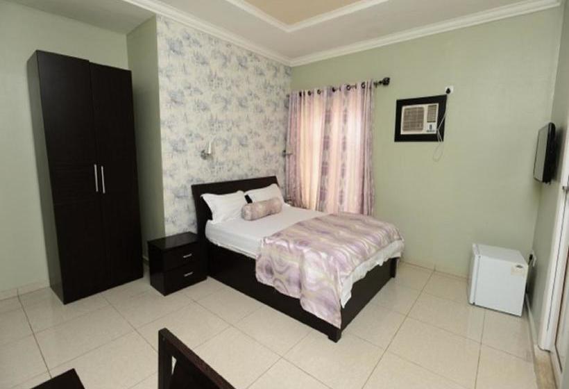 Room In Lodge - Prenox Hotel And Suites