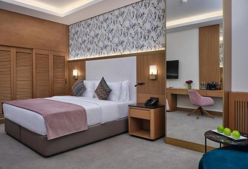 استراحتگاه Qafqaz Riverside