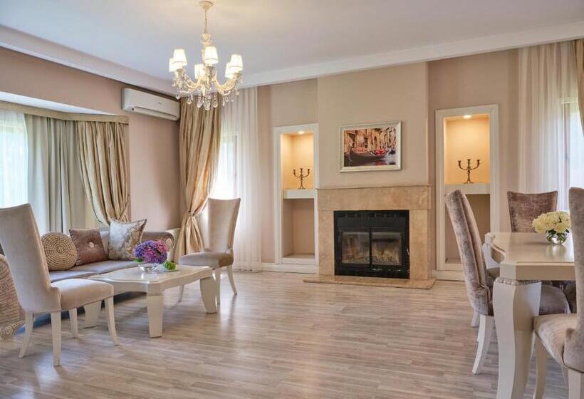 استراحتگاه Qafqaz Riverside