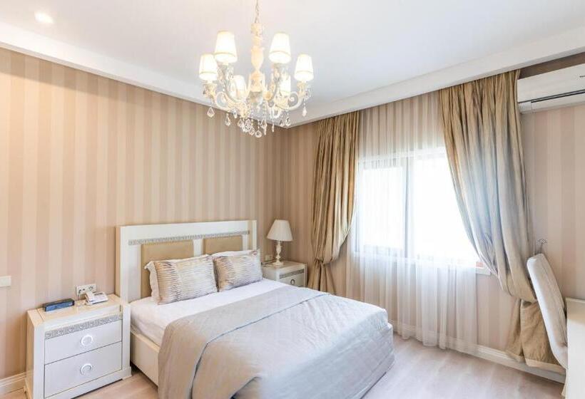 استراحتگاه Qafqaz Riverside