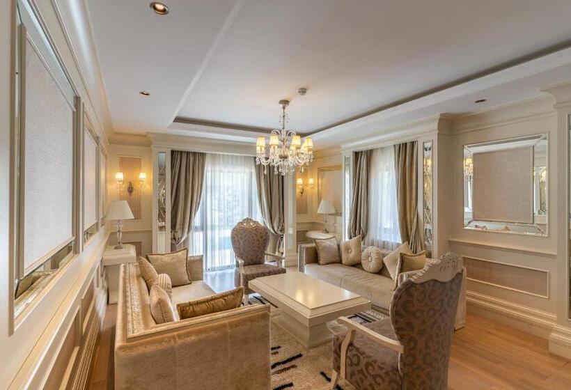 استراحتگاه Qafqaz Riverside