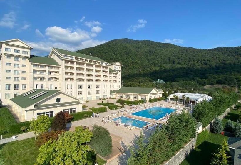 استراحتگاه Qafqaz Riverside