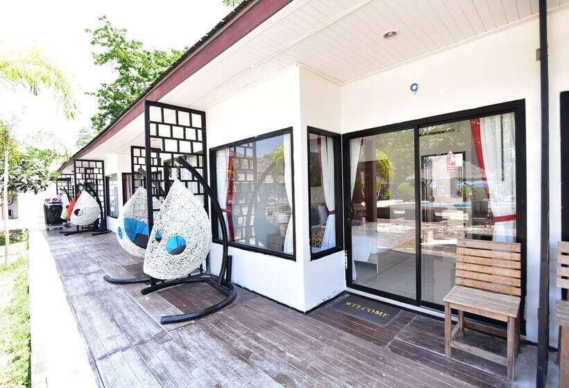 The Reef Resort