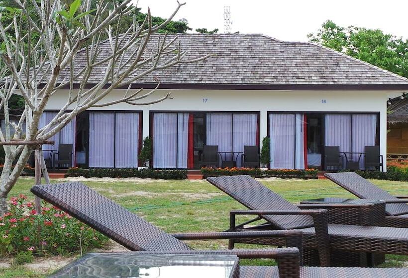 The Reef Resort