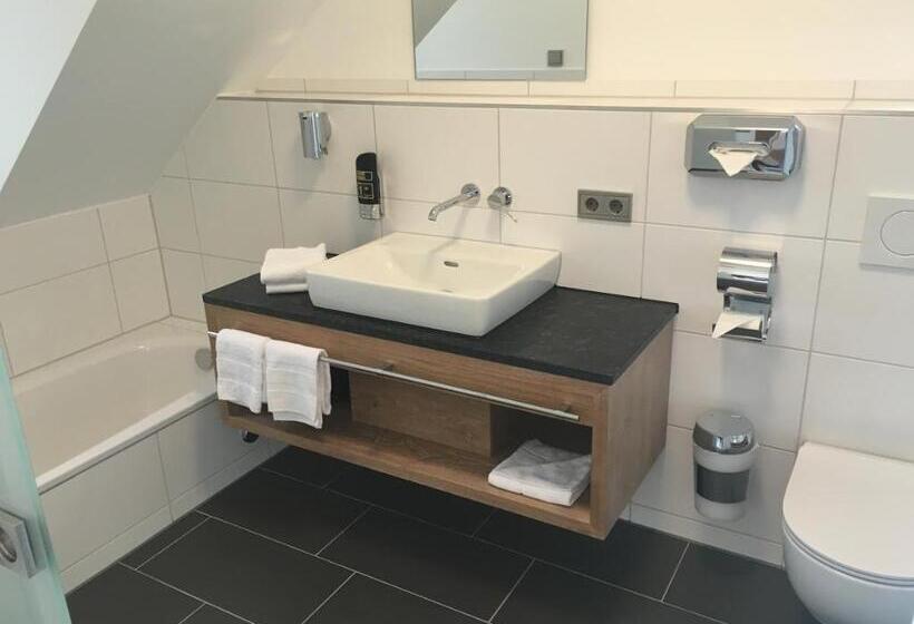 Rührberger Hof Hotel & Restaurant Grenzach Wyhlen Bei Basel