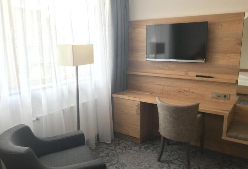 Rührberger Hof Hotel & Restaurant Grenzach Wyhlen Bei Basel