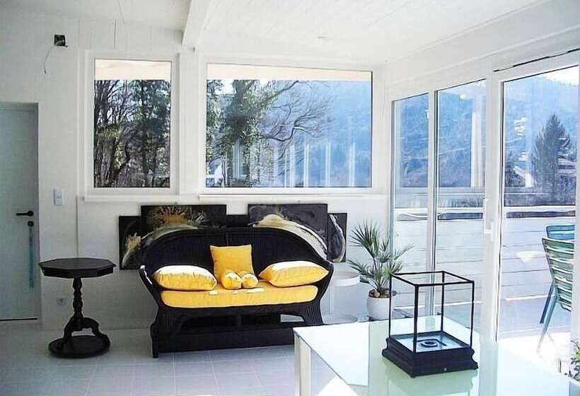 Roomantic Apartments